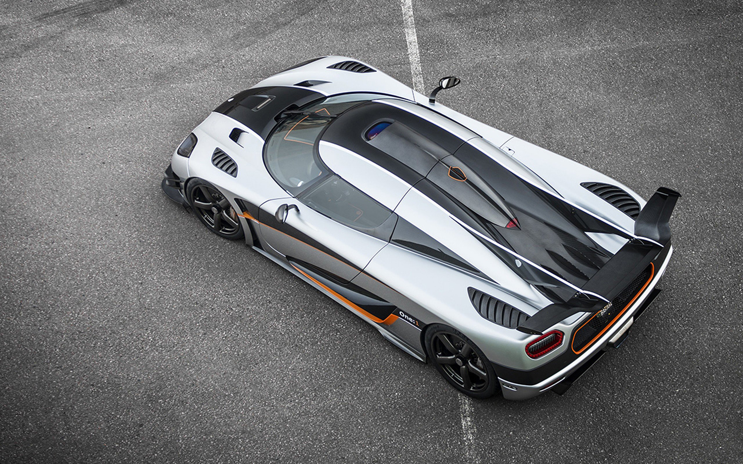 Koenigsegg Agera One:1 image 2